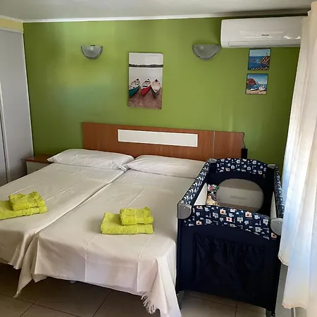 With Garden And Pool In Chalet Dénia