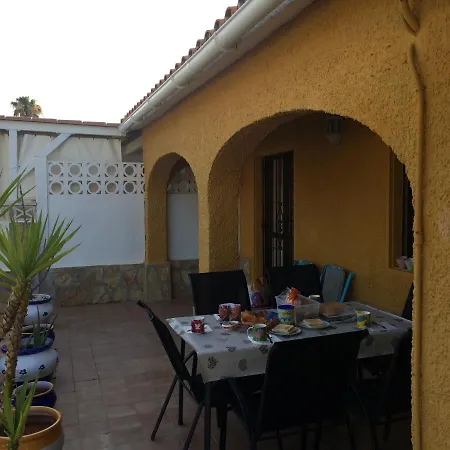 With Garden And Pool In Domek alpejski