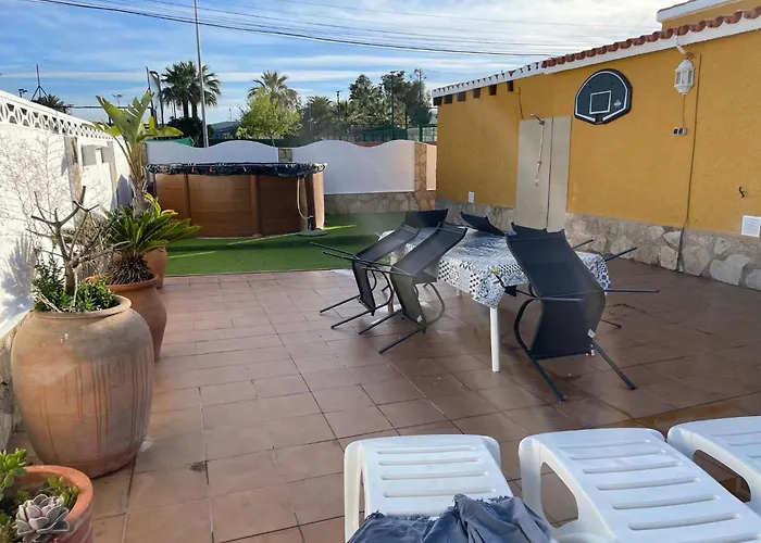 Alpstuga With Garden And Pool In