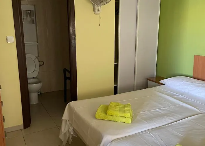 With Garden And Pool In Chalet *